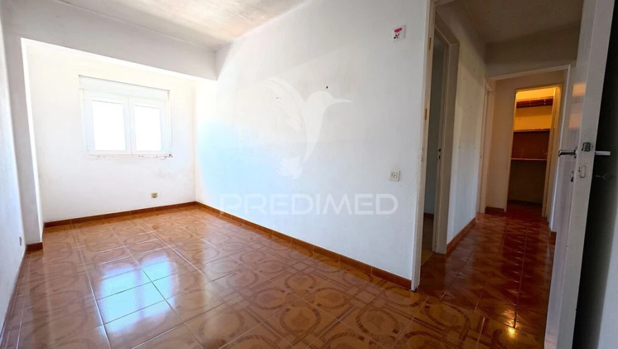 Apartamento T3 para Venda em Alvalade Foto 12