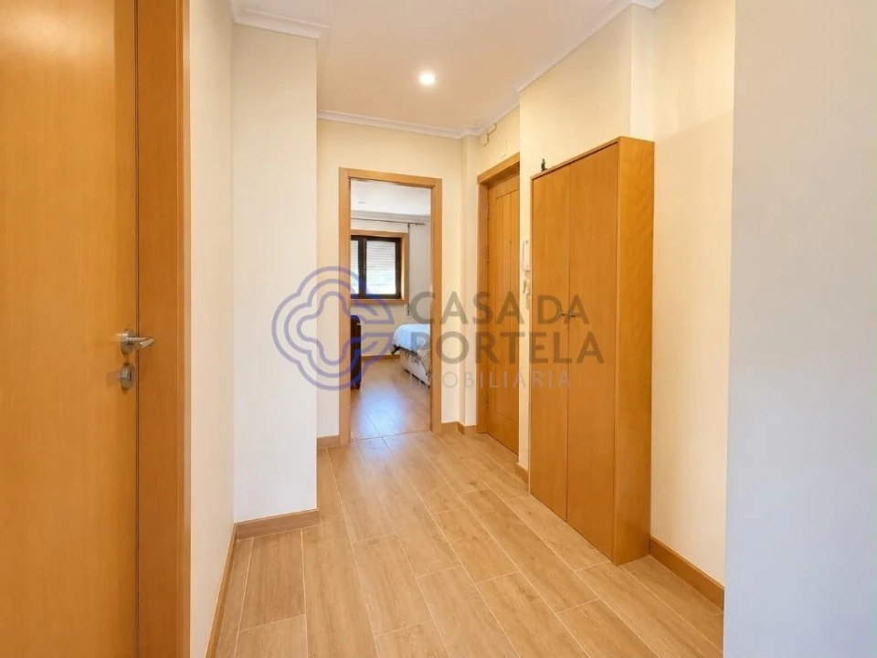 Apartamento T2 para Venda em Mafamude e Vilar do Paraíso Foto 9