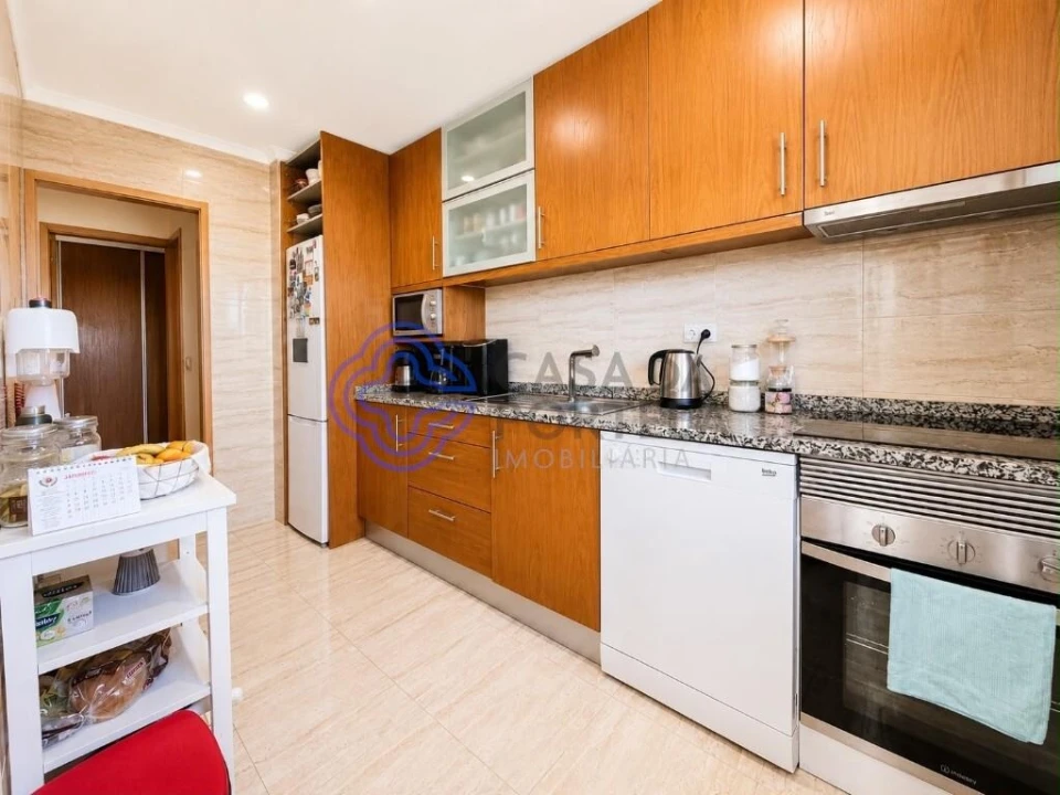 Apartamento T2 para Venda em Mafamude e Vilar do Paraíso Foto 3