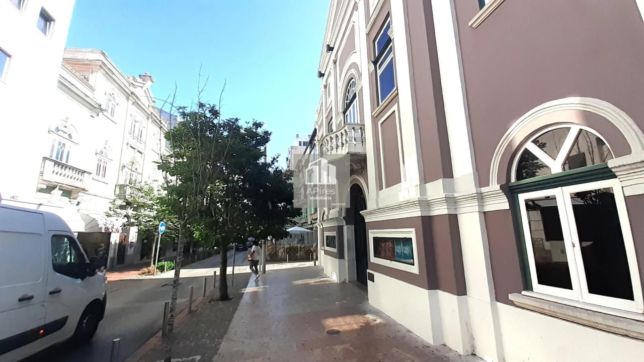 Apartamento T1 para Venda em Venteira Foto 24