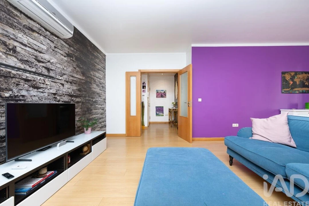 Apartamento T3 para Venda em São Domingos de Rana Foto 7