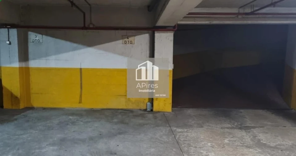 Apartamento T3 para Venda em São Domingos de Benfica Foto 26