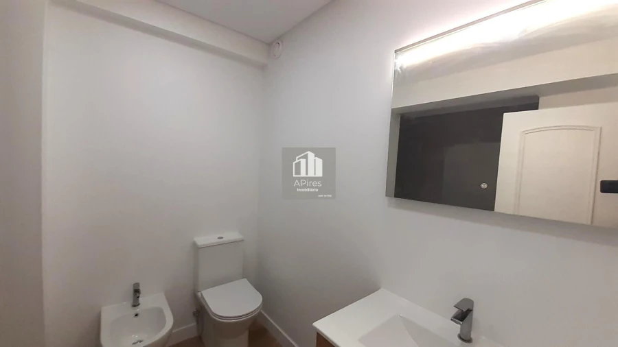 Apartamento T3 para Venda em São Domingos de Benfica Foto 18