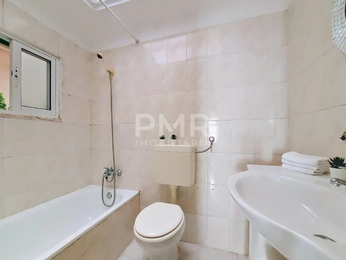 Apartamento T1 para Venda em Arroios Foto 11