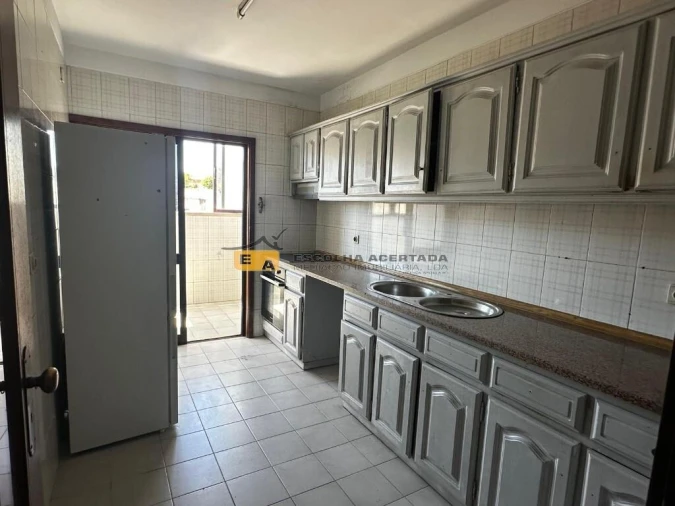 Apartamento T3 para Venda em Fânzeres e São Pedro da Cova Foto 5