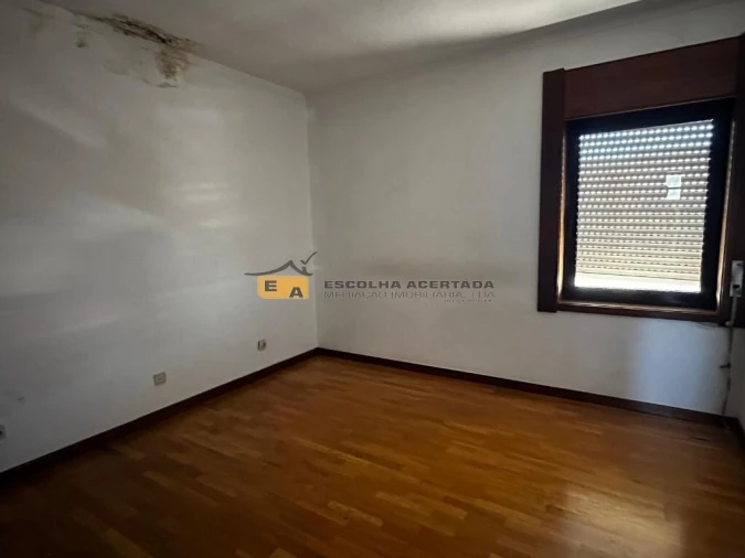 Apartamento T3 para Venda em Fânzeres e São Pedro da Cova Foto 12