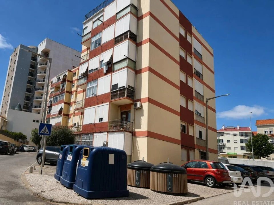 Apartamento T2 para Venda em Amora Foto 15