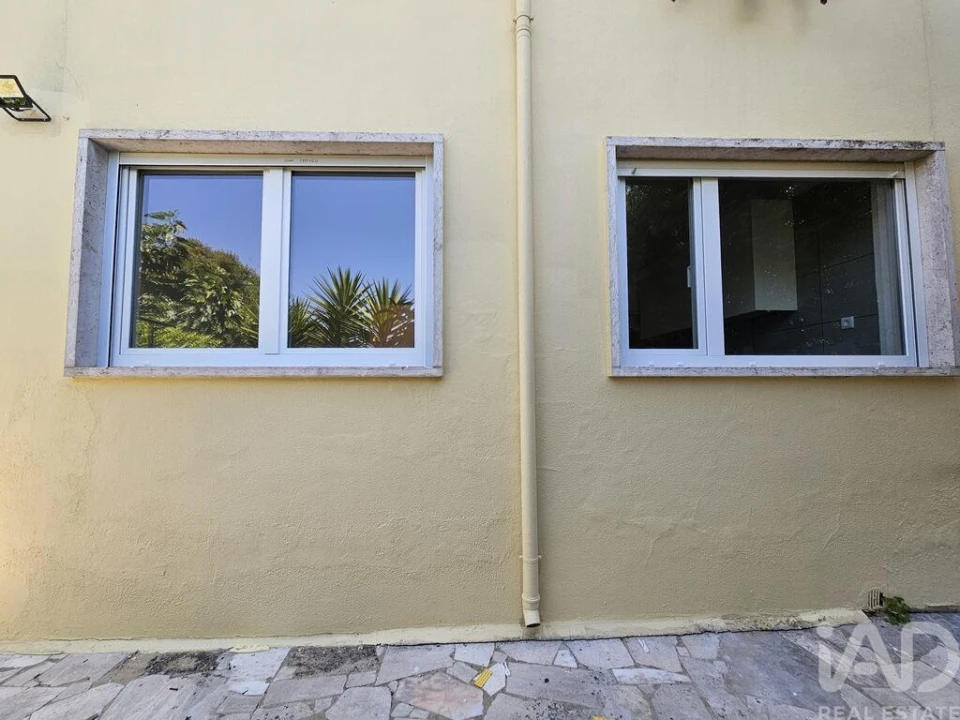 Apartamento T2 para Venda em Loures Foto 24