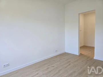 Apartamento T2 para Venda em Loures