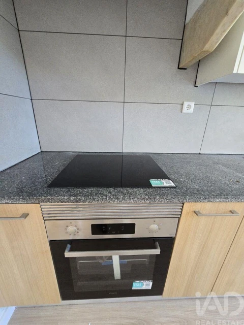 Apartamento T2 para Venda em Loures