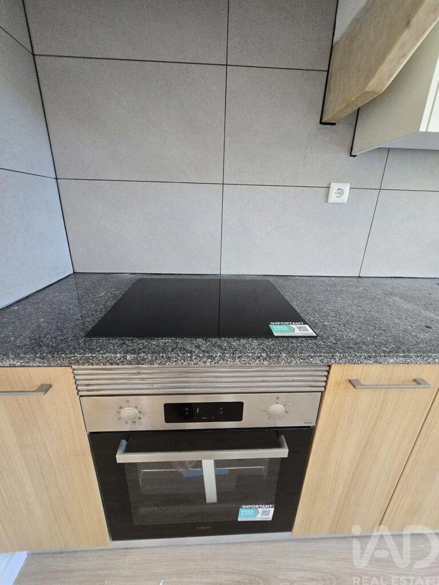 Apartamento T2 para Venda em Loures Foto 13