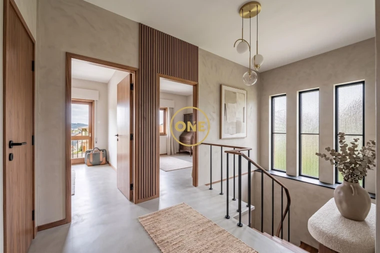 Moradia T4 para Venda em Bougado (São Martinho e Santiago) Foto 22