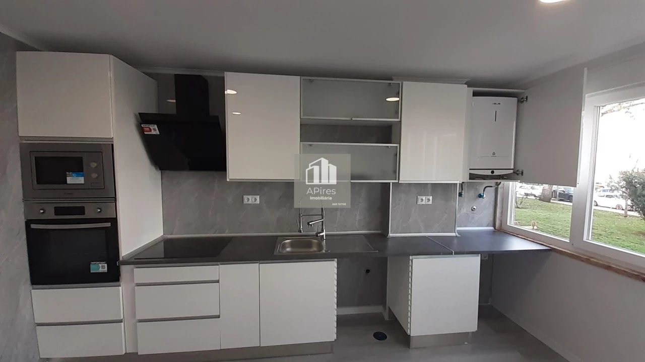 Apartamento T2 para Venda em Oeiras e São Julião da Barra, Paço de Arcos e Caxias Foto 3