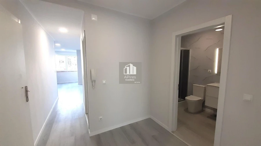 Apartamento T2 para Venda em Oeiras e São Julião da Barra, Paço de Arcos e Caxias Foto 10