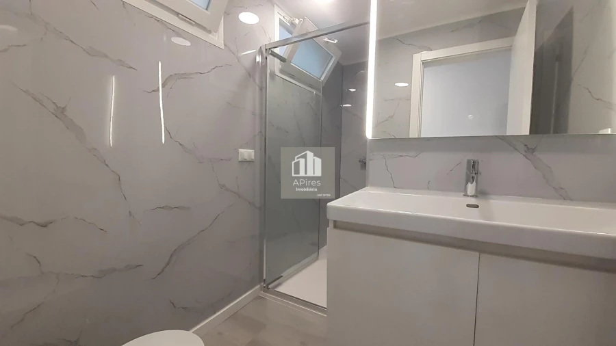 Apartamento T2 para Venda em Oeiras e São Julião da Barra, Paço de Arcos e Caxias Foto 22