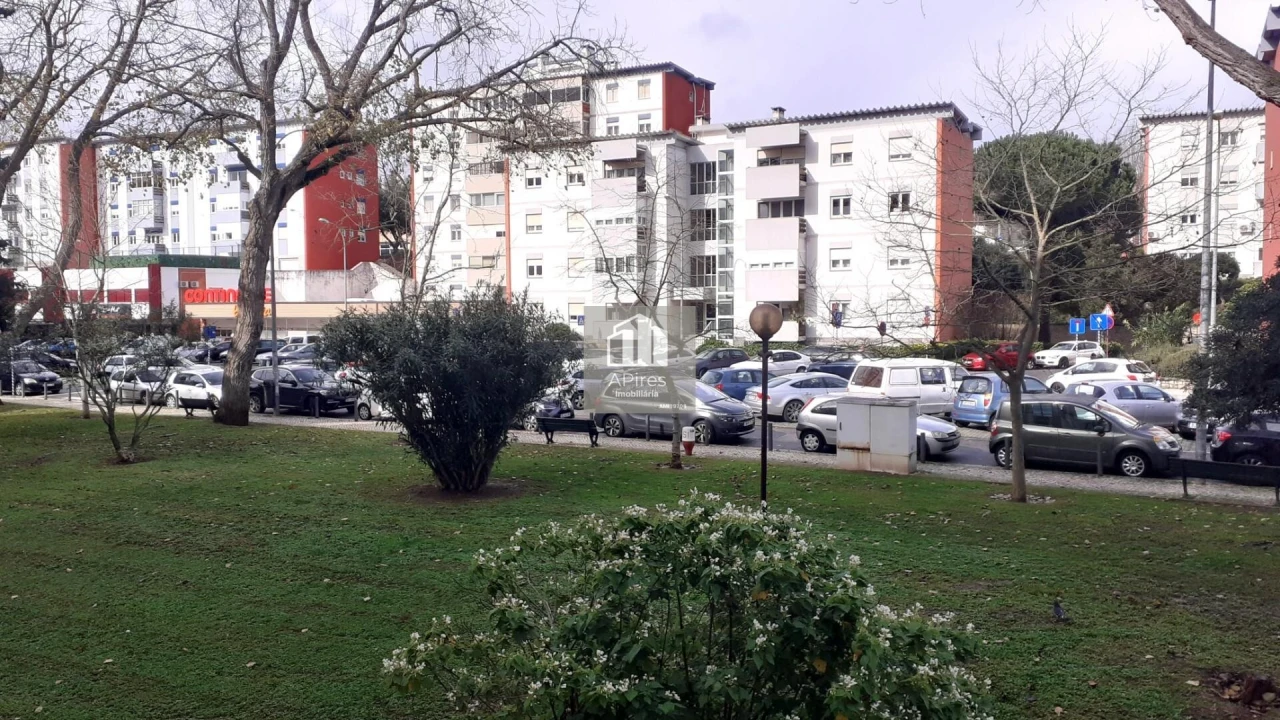 Apartamento T2 para Venda em Oeiras e São Julião da Barra, Paço de Arcos e Caxias Foto 23