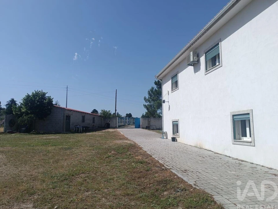 Moradia T5 para Venda em Fradizela Foto 5