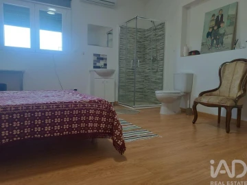 Moradia T5 para Venda em Fradizela