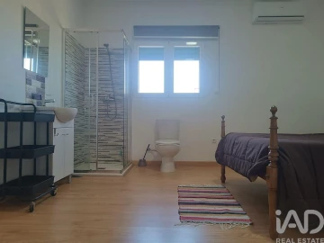 Moradia T5 para Venda em Fradizela