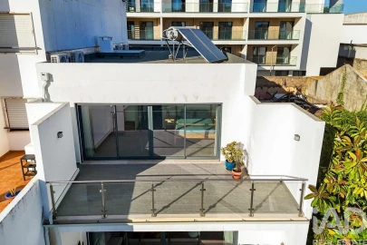 Moradia T3 para Venda em Faro (Sé e São Pedro)