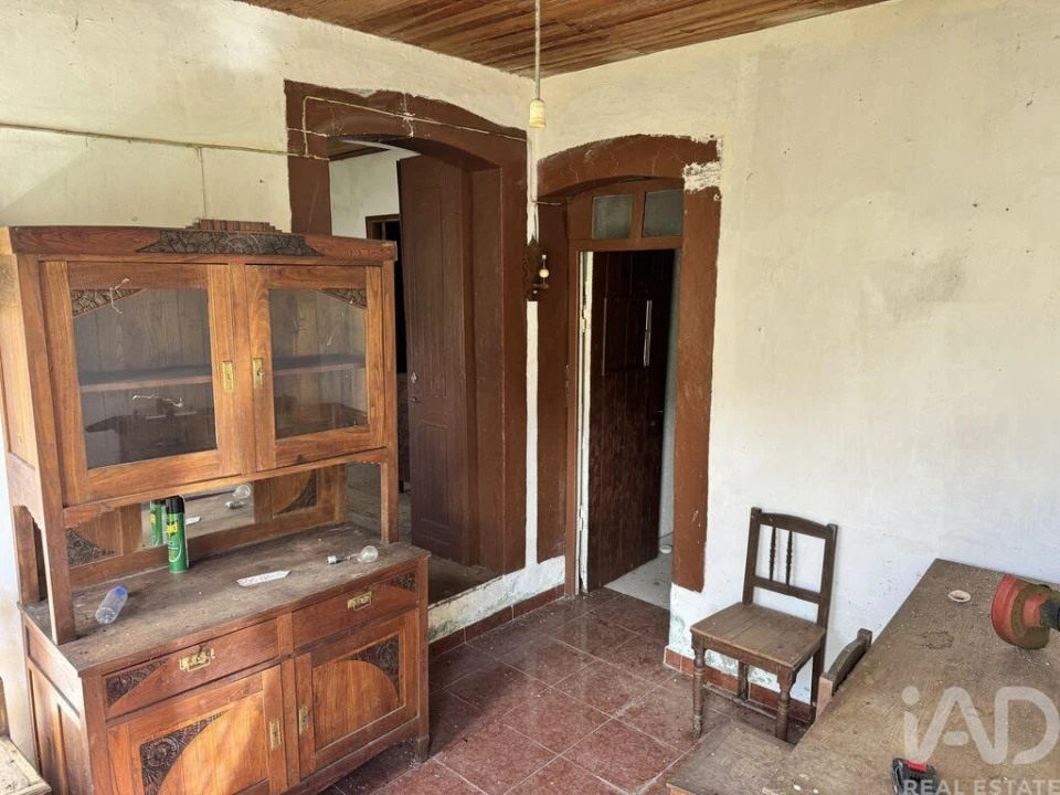 Moradia para Venda em Alvares Foto 14