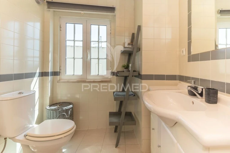 Apartamento T1 para Venda em Santa Maria Maior Foto 15