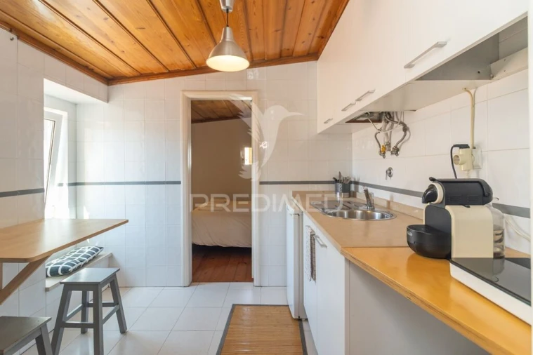 Apartamento T1 para Venda em Santa Maria Maior Foto 2