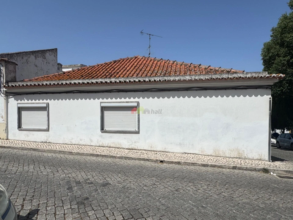 Moradia T2 para Venda em Beja (Salvador e Santa Maria da Feira) Foto 2