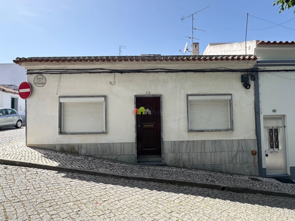 Moradia T2 para Venda em Beja (Salvador e Santa Maria da Feira) Foto 1