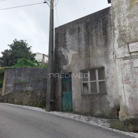 Moradia T6 para Venda em Lamas e Cercal