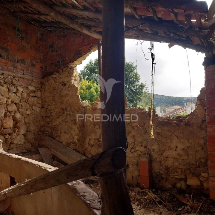 Moradia T6 para Venda em Lamas e Cercal Foto 17