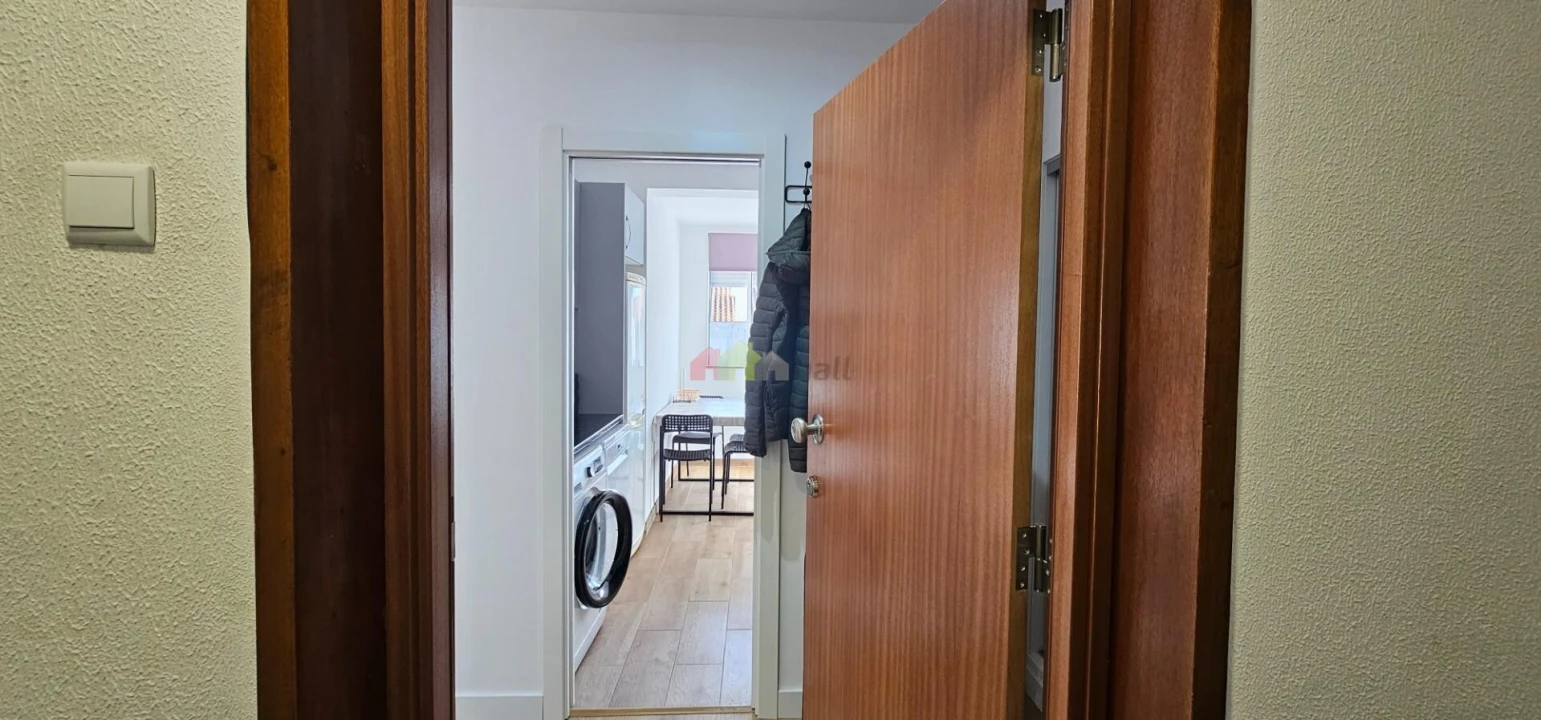 Apartamento T1 para Venda em Beja (Santiago Maior e São João Baptista) Foto 1