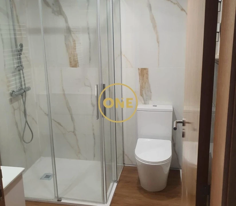Moradia T2 para Venda em Adães Foto 23
