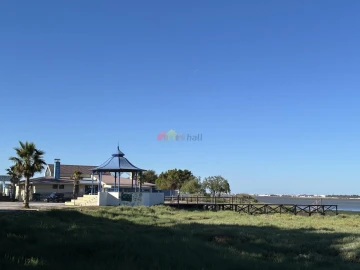 Apartamento T2 para Venda em Baixa da Banheira e Vale da Amoreira