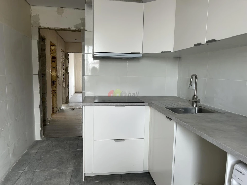 Apartamento T2 para Venda em Baixa da Banheira e Vale da Amoreira Foto 1