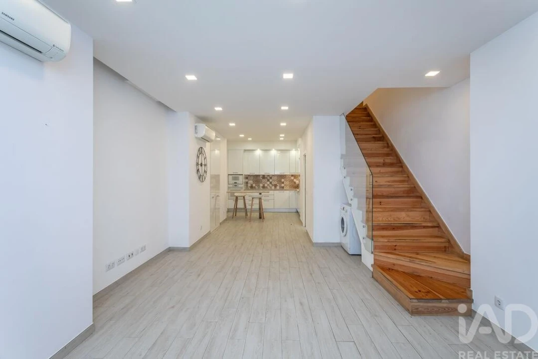 Apartamento T3 para Venda em Santa Maria Maior Foto 5