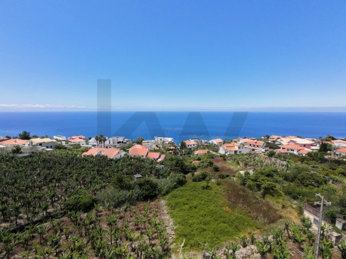 Terreno para Venda em Arco da Calheta Foto 11