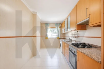 Apartamento T3 para Venda em Camarate, Unhos e Apelação