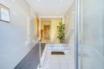 Apartamento T3 para Venda em Camarate, Unhos e Apelação