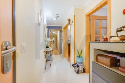 Apartamento T3 para Venda em Camarate, Unhos e Apelação