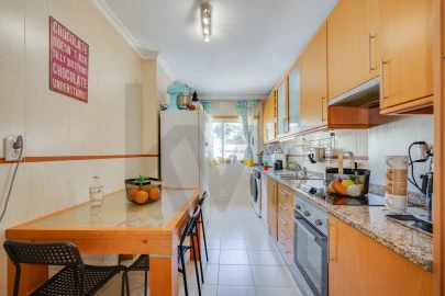 Apartamento T3 para Venda em Camarate, Unhos e Apelação