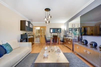 Apartamento T3 para Venda em Camarate, Unhos e Apelação