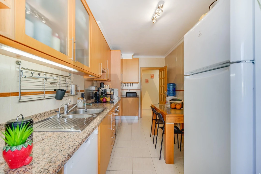Apartamento T3 para Venda em Camarate, Unhos e Apelação Foto 10