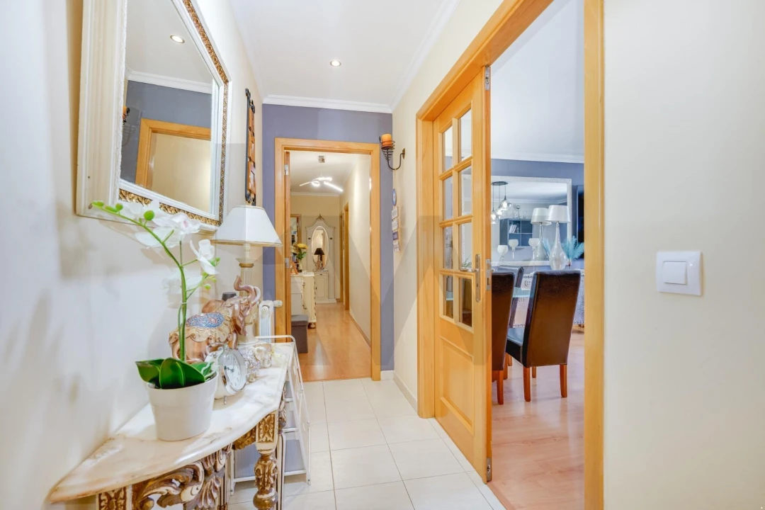 Apartamento T3 para Venda em Camarate, Unhos e Apelação Foto 6