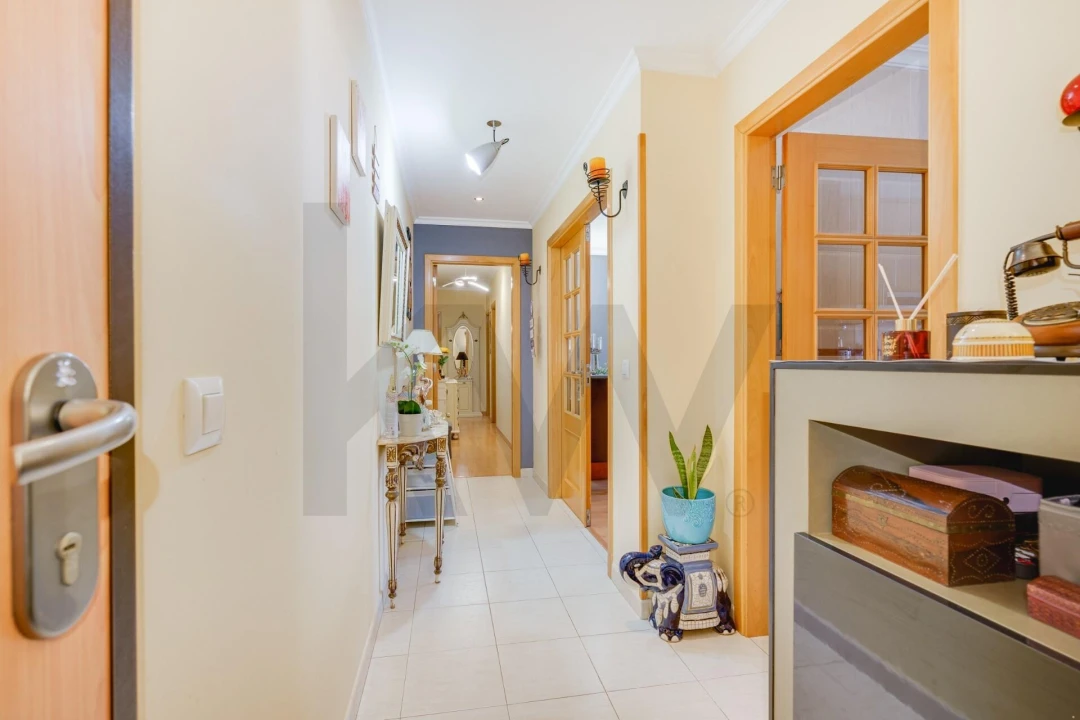 Apartamento T3 para Venda em Camarate, Unhos e Apelação Foto 7
