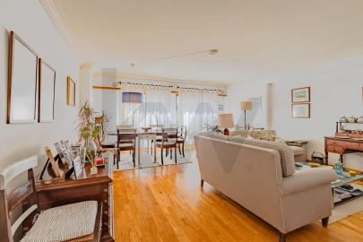 Apartamento T3 para Venda em Águas Livres