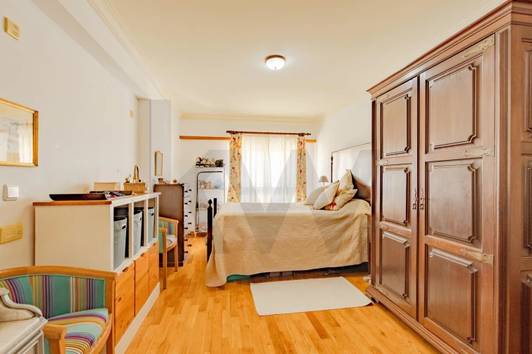 Apartamento T3 para Venda em Águas Livres Foto 5