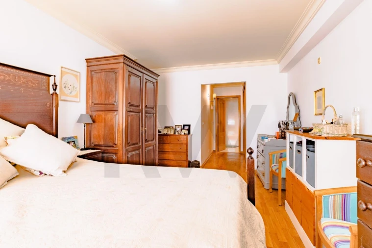 Apartamento T3 para Venda em Águas Livres Foto 10