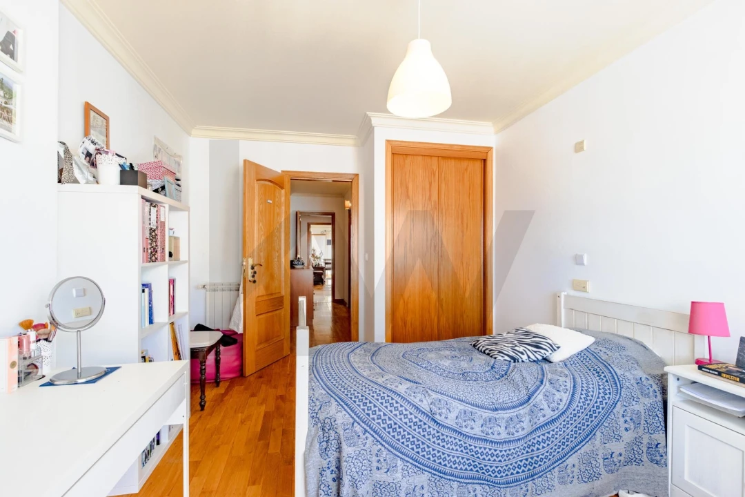 Apartamento T3 para Venda em Águas Livres Foto 15