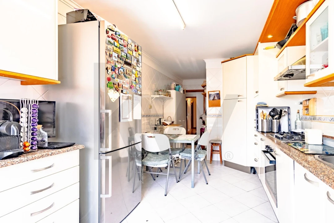Apartamento T3 para Venda em Águas Livres Foto 7